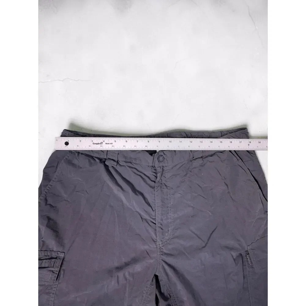The North Face Mens XL Gray Nylon Cargo Hiking Shorts Dark Grey Outdoor Utility